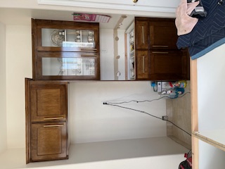 Custom kitchen renovation Las Vegas - professional installation and craftsmanship